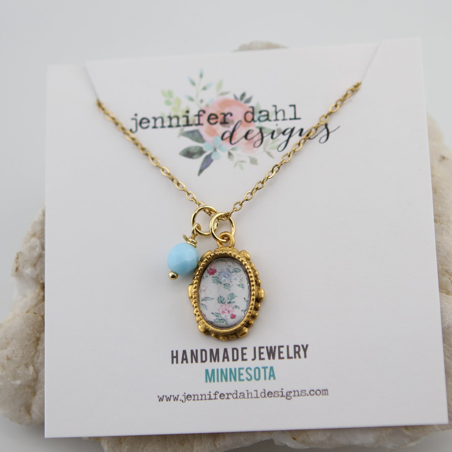 Vintage Wallpaper Aqua Red Floral Ornate Oval Gold Necklace