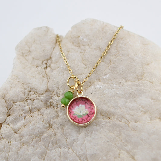 Vintage Wallpaper Red and Green Floral Necklace